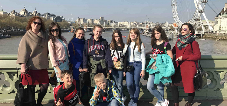 Отдыхаем и путешествуем вместе с «Polyglot»